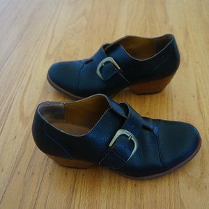 Korks Heeled Loafers